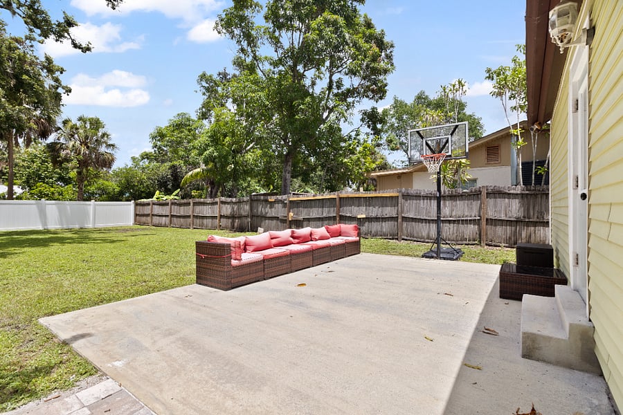 Furnished Finder property 551767_1 photo 42