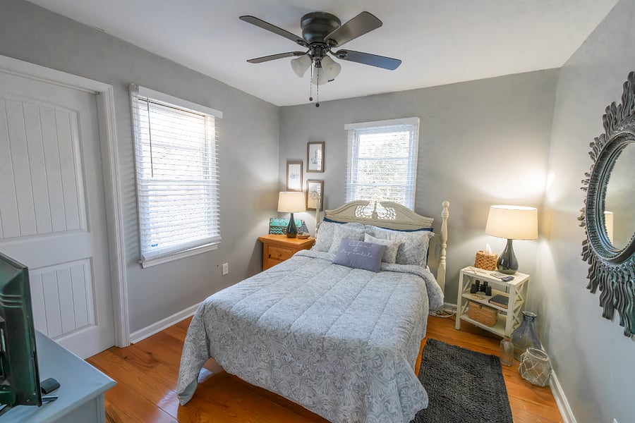 Bedroom 2 with Full bed
