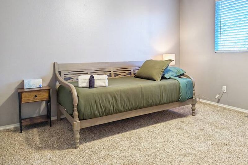 Furnished Finder property 551776_1 photo 24