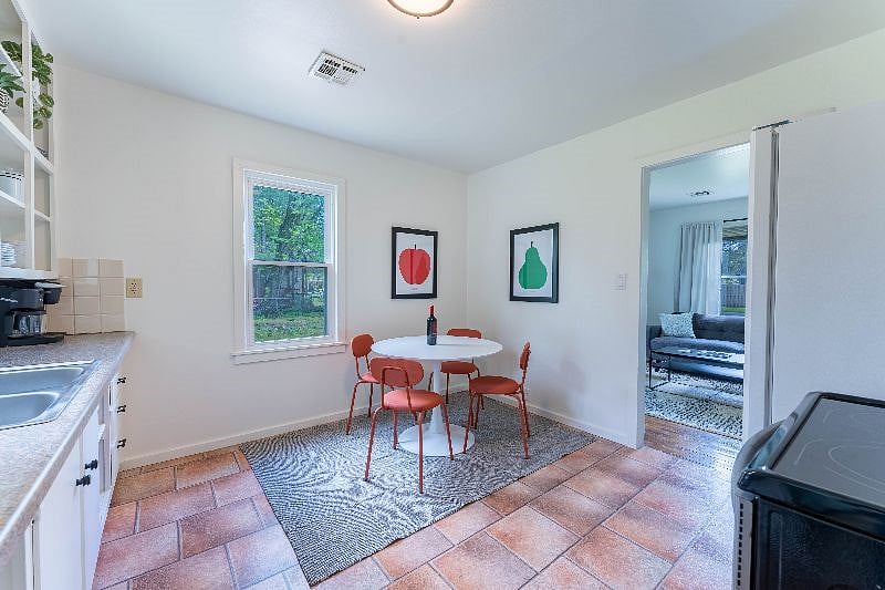 Furnished Finder property 551796_1 photo 6