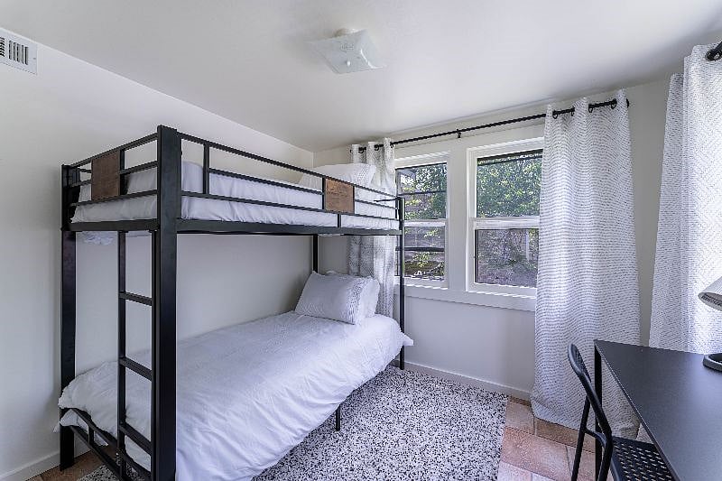 Furnished Finder property 551796_1 photo 9