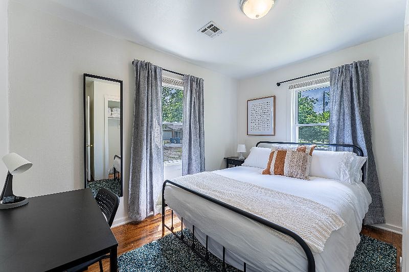 Furnished Finder property 551796_1 photo 7