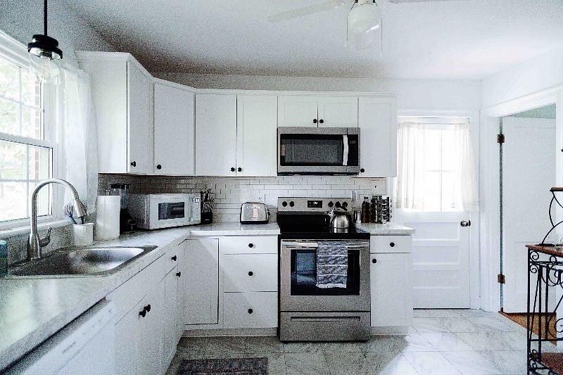 Furnished Finder property 551809_1 photo 12