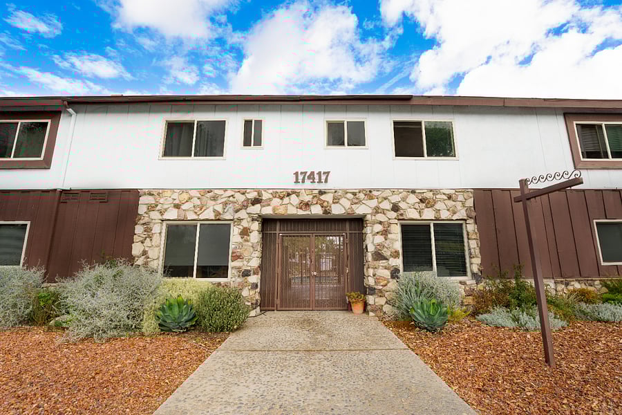 Furnished Finder property 551826_2 photo 1