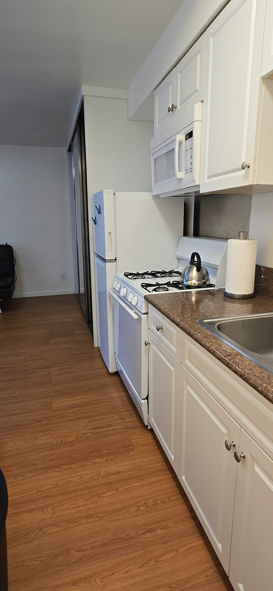 Furnished Finder property 551826_2 photo 9