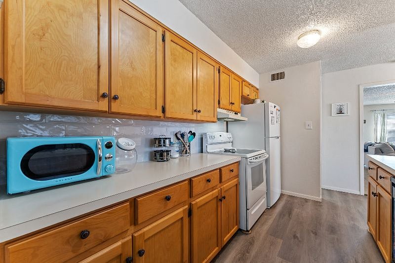 Furnished Finder property 551867_1 photo 13