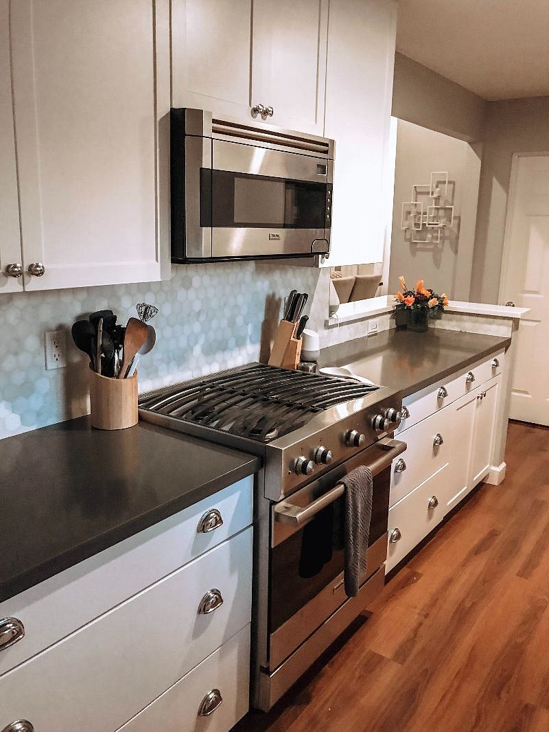 Fully furnished kitchen includes necessities and wish lists items (crockpots, juicer, air fryer, magic bullet and more)Master 