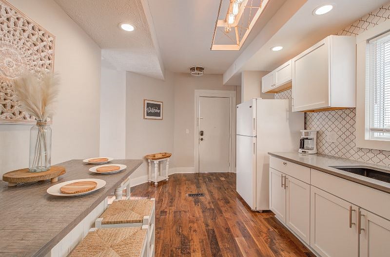 Furnished Finder property 552045_1 photo 8