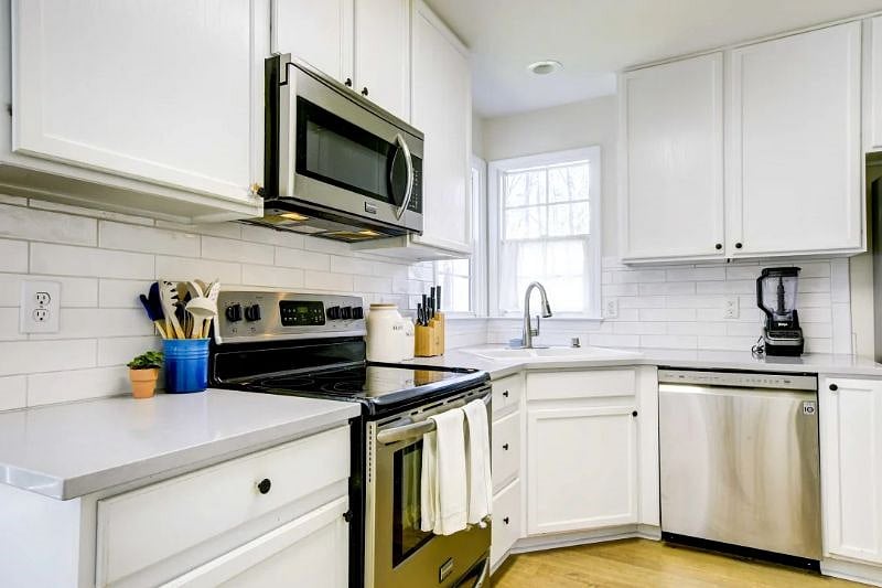Furnished Finder property 552069_1 photo 10