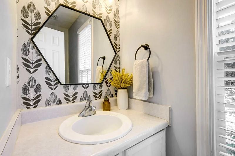 Furnished Finder property 552069_1 photo 15