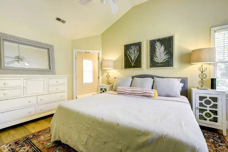 Furnished Finder property 552069_1 photo 17