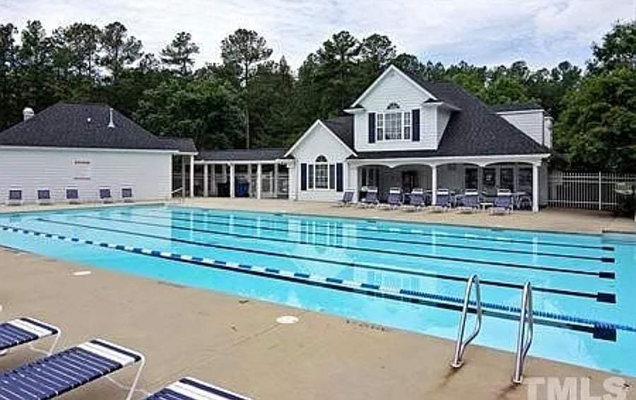 Furnished Finder property 552069_1 photo 35