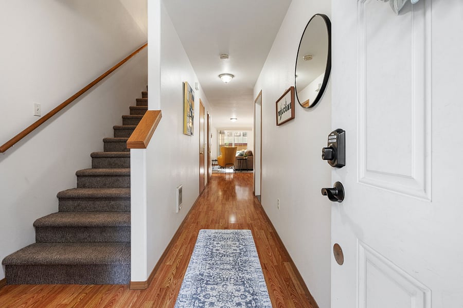 Furnished Finder property 552098_1 photo 8