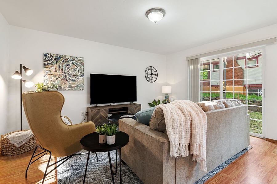 Furnished Finder property 552098_1 photo 9