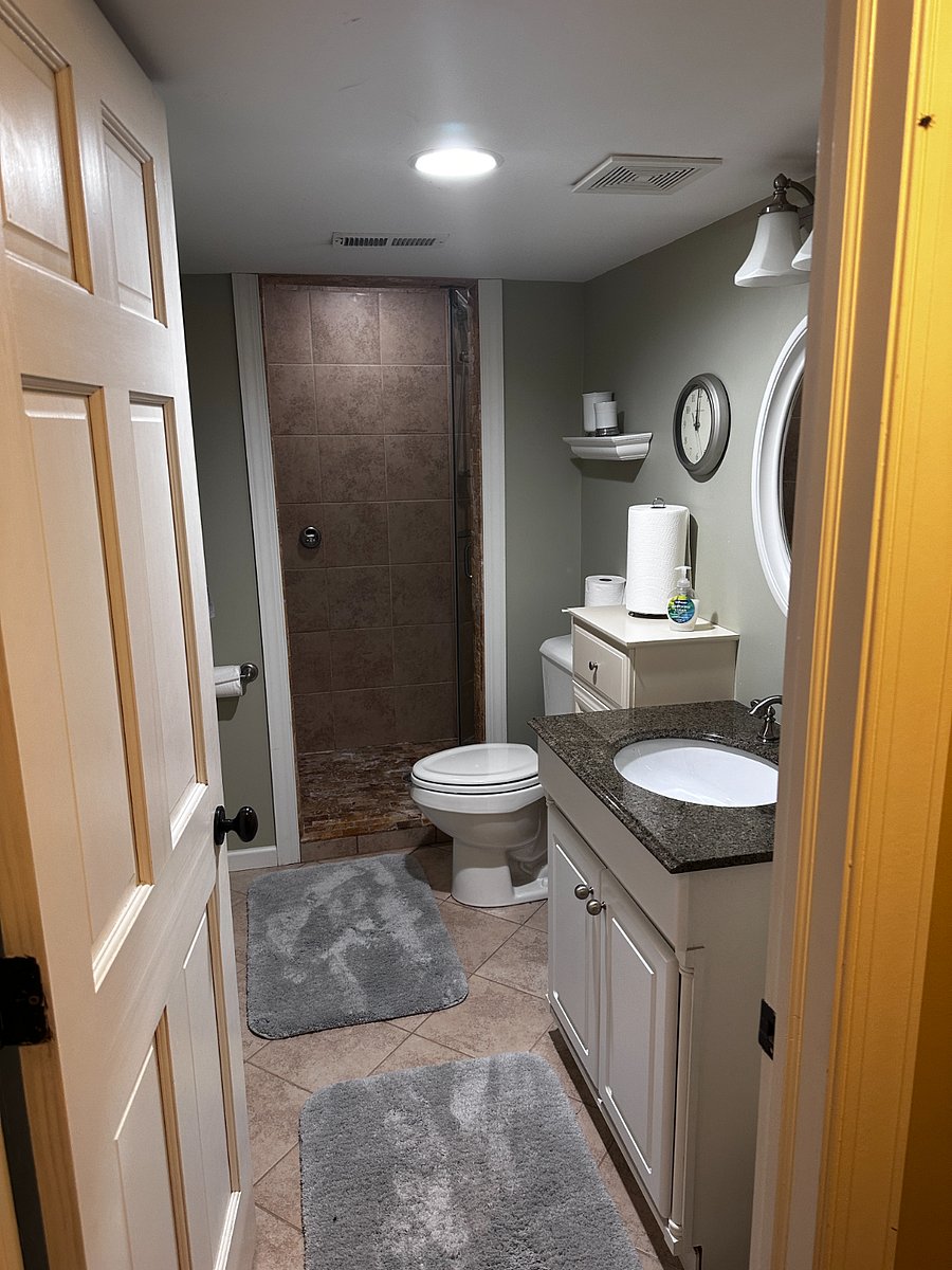 Private bath with steam shower in basement