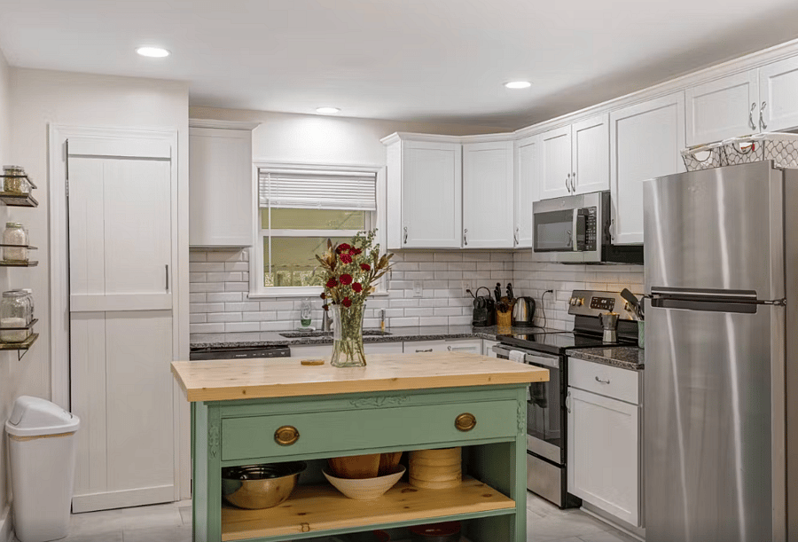 Furnished Finder property 552126_1 photo 13