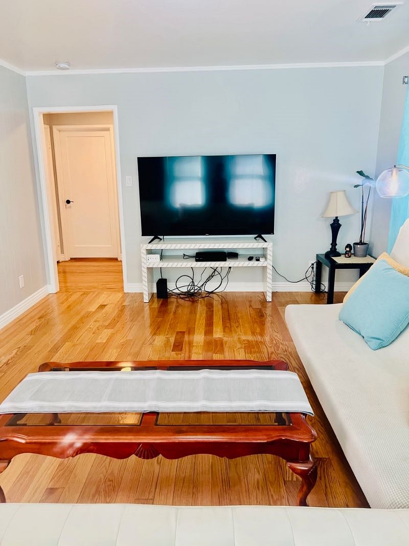 Furnished Finder property 552155_1 photo 9