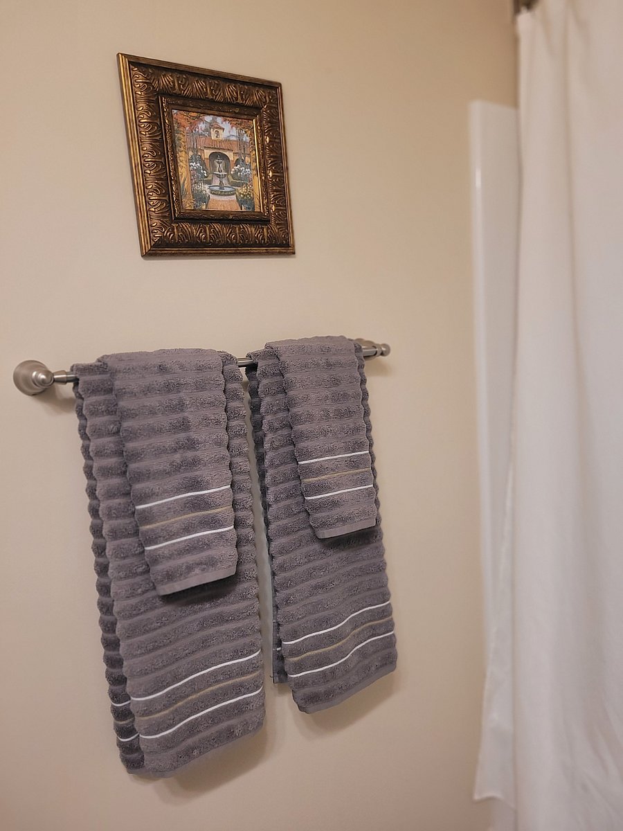 Furnished Finder property 552187_4 photo 8