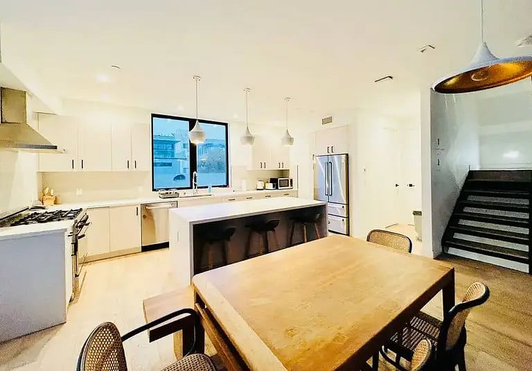 Furnished Finder property 552189_1 photo 6