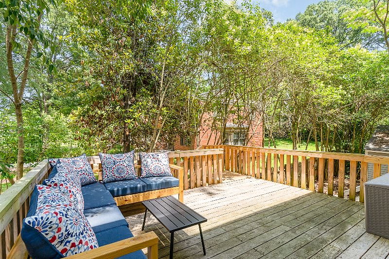 Furnished Finder property 552225_1 photo 10