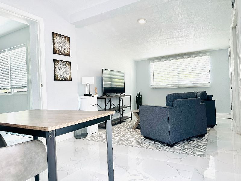 Furnished Finder property 552243_1 photo 31