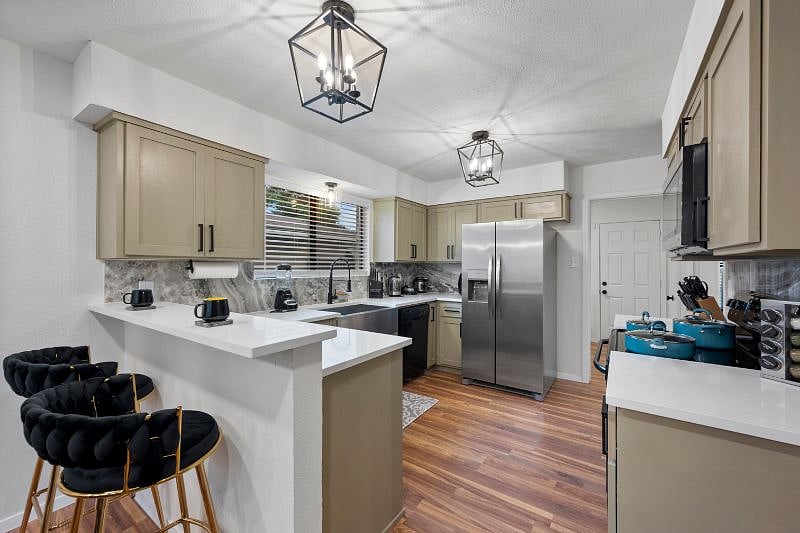 Furnished Finder property 552326_1 photo 19