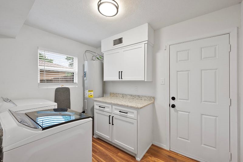 Furnished Finder property 552326_1 photo 26