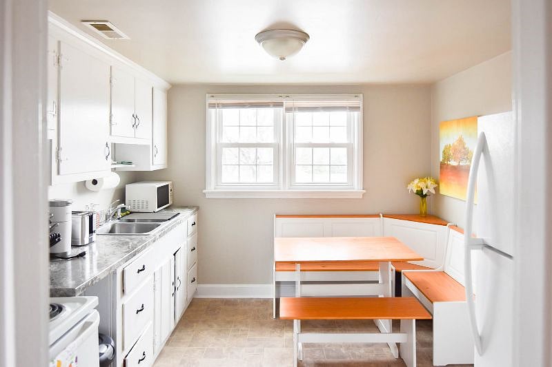 Furnished Finder property 552336_1 photo 13