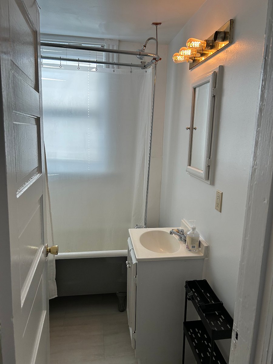 Furnished Finder property 552348_3 photo 9