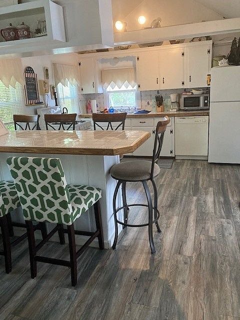 Furnished Finder property 552368_1 photo 5