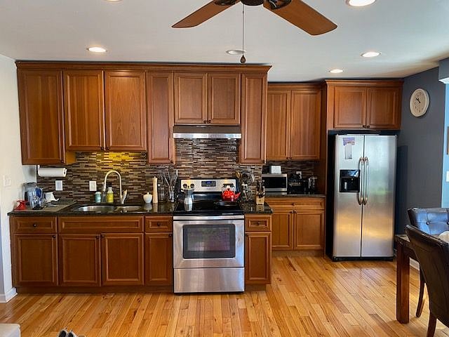Furnished Finder property 552396_1 photo 3