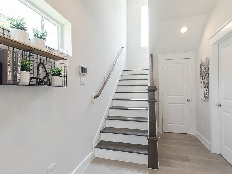 Furnished Finder property 552400_1 photo 9