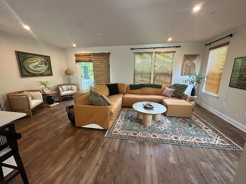 Furnished Finder property 552413_1 photo 3