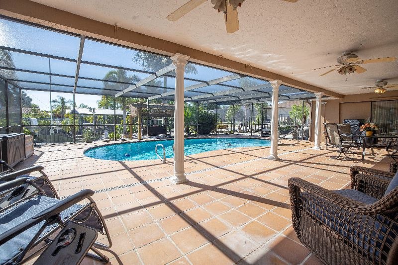 Furnished Finder property 552415_1 photo 4
