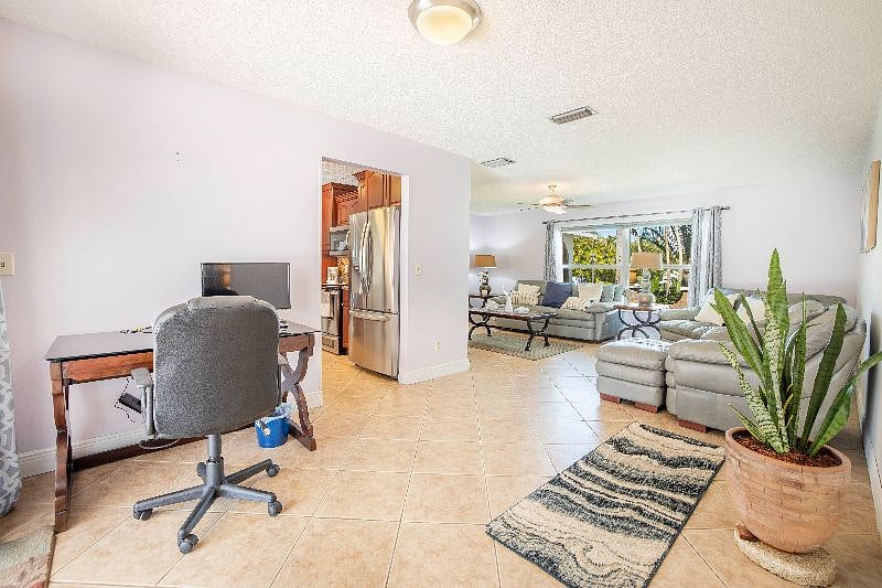 Furnished Finder property 552415_1 photo 10