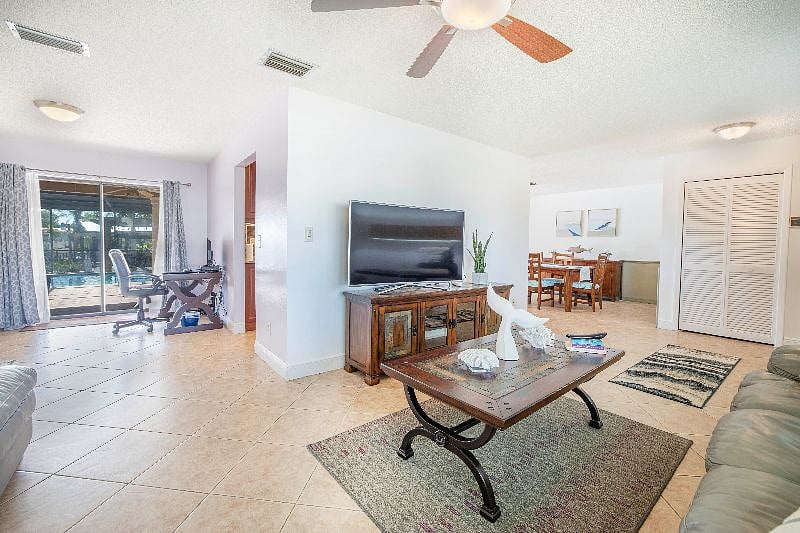 Furnished Finder property 552415_1 photo 11