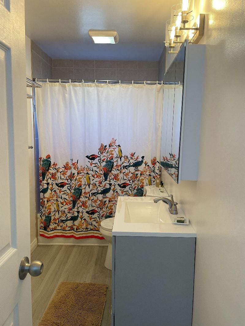 Bathroom Unit 1