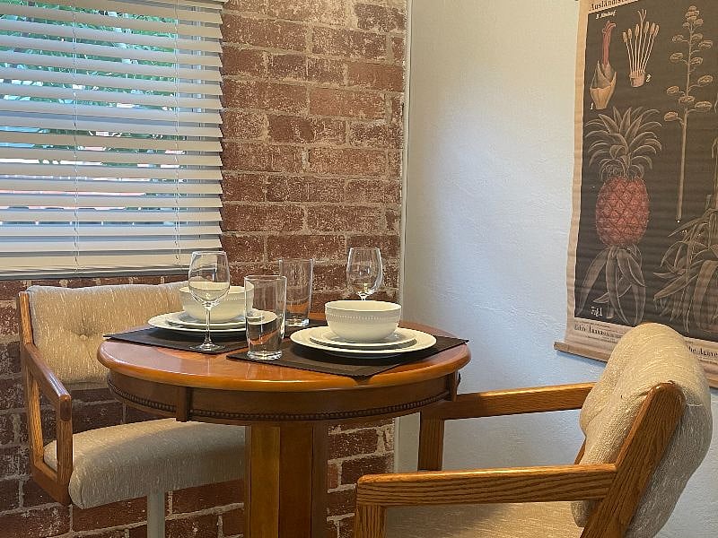 Dining Area Unit 2