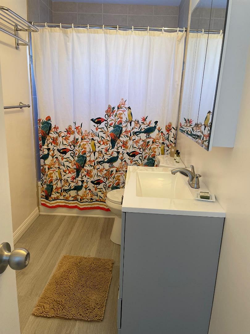 Bathroom Unit 1