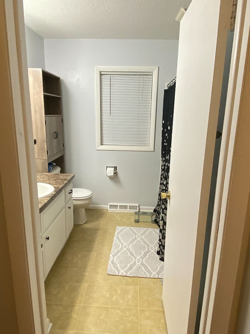 Furnished Finder property 552425_1 photo 15