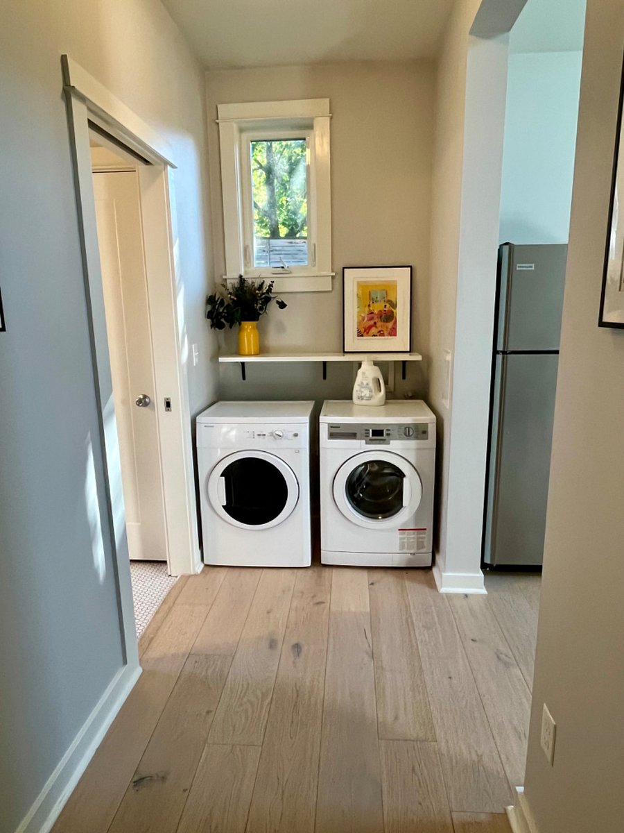 Furnished Finder property 552429_1 photo 12