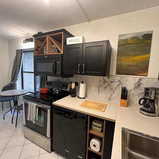 Furnished Finder property 552440_1 photo 6