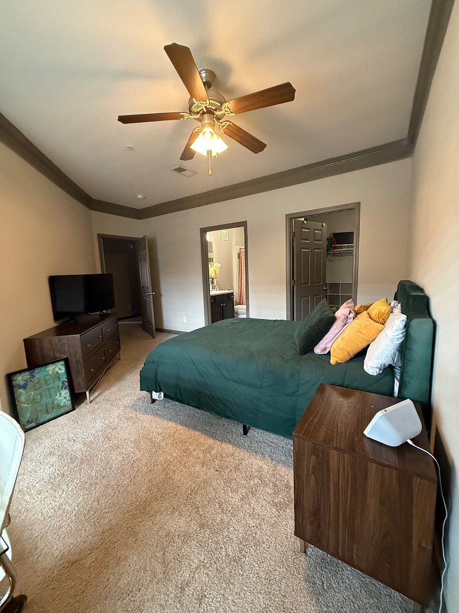 Furnished Finder property 552485_1 photo 9