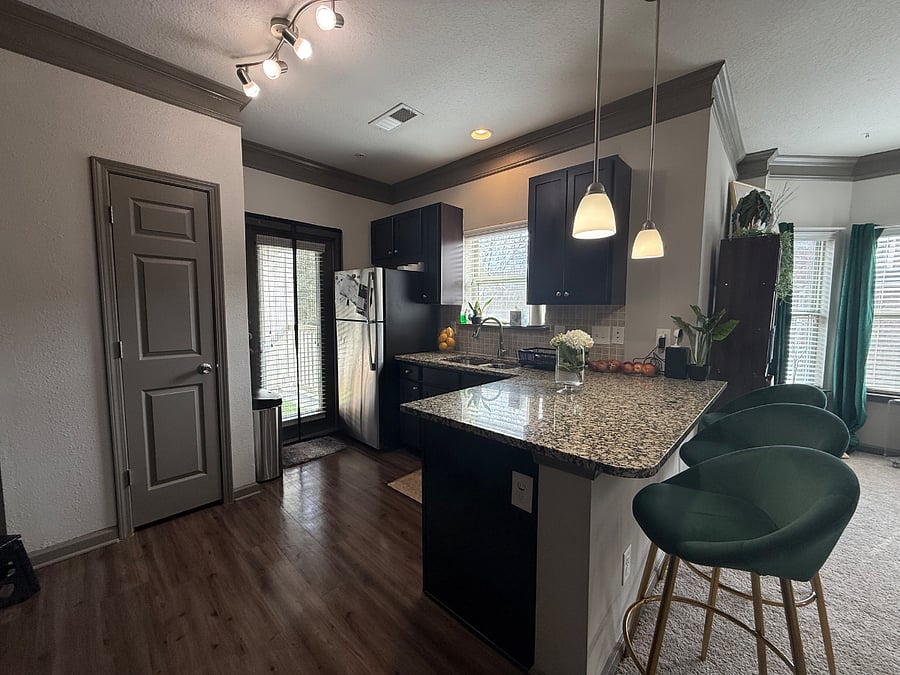 Furnished Finder property 552485_1 photo 11