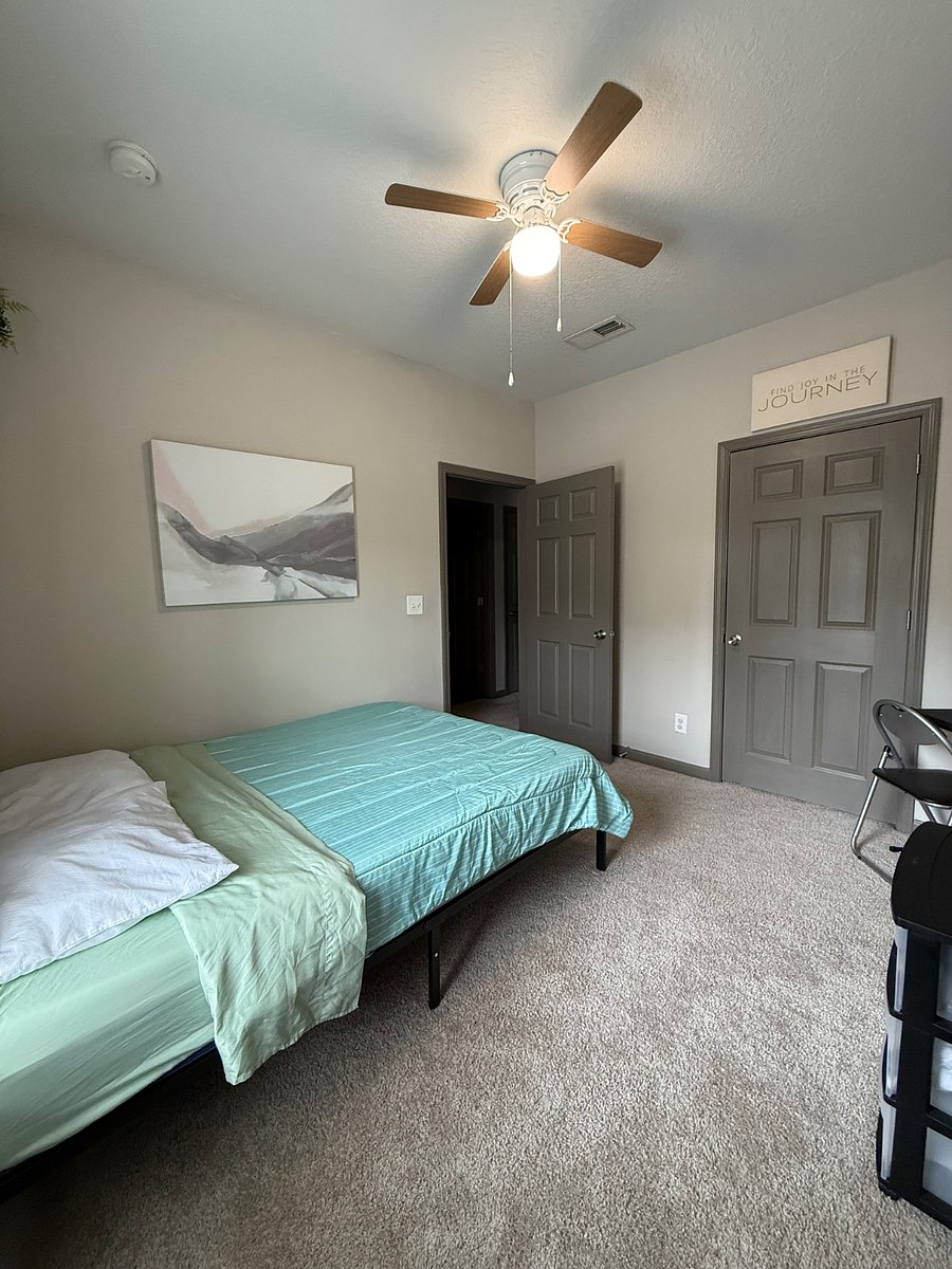 Furnished Finder property 552485_1 photo 20