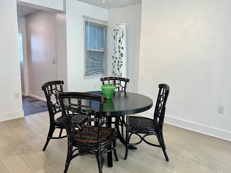 Furnished Finder property 552486_1 photo 5