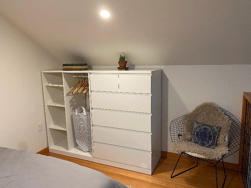 Bedroom closet and dresser with cozy seat