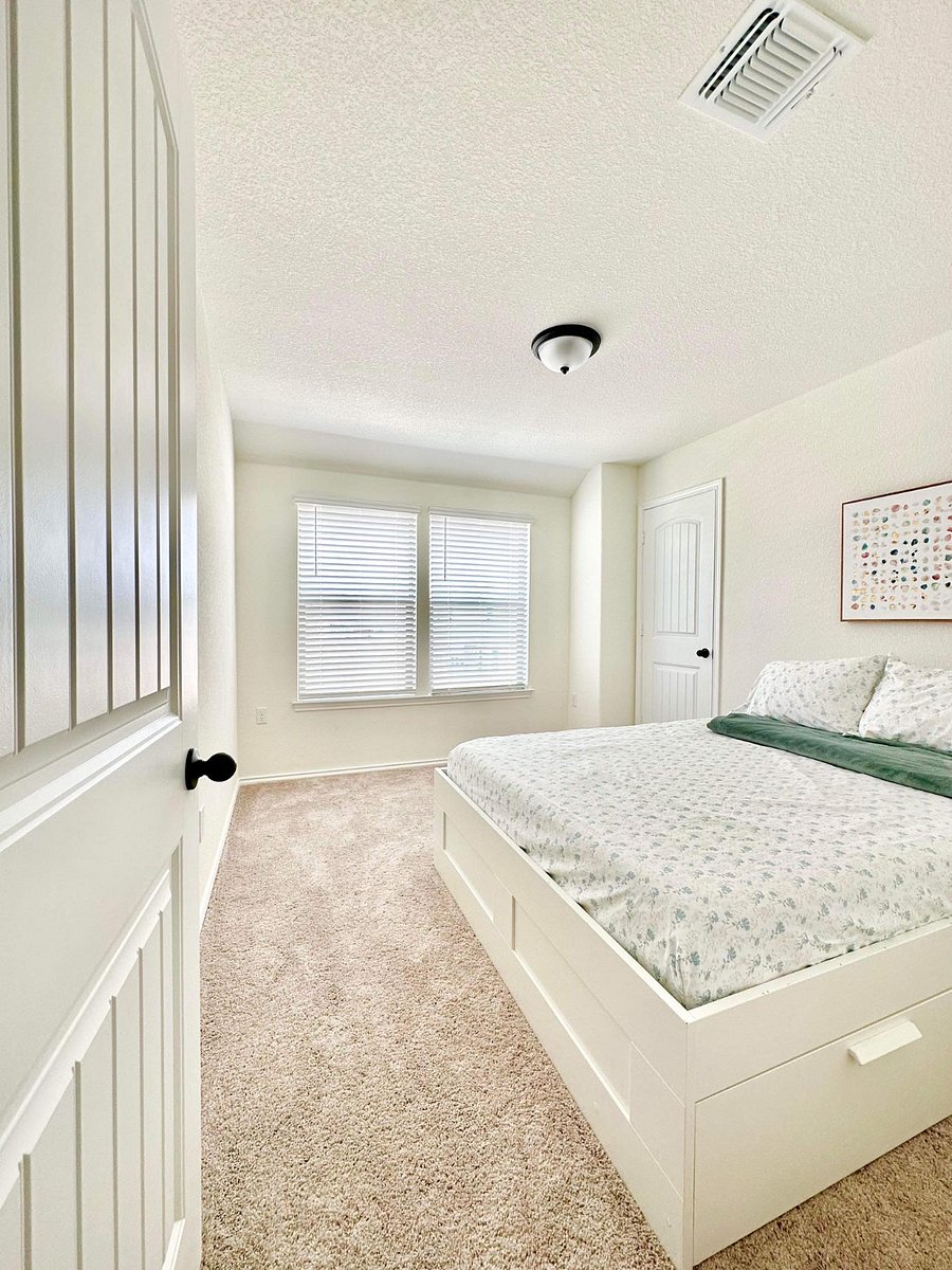 Furnished Finder property 552506_1 photo 9