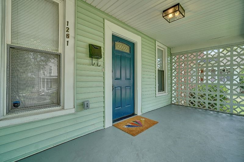 Furnished Finder property 552565_1 photo 3