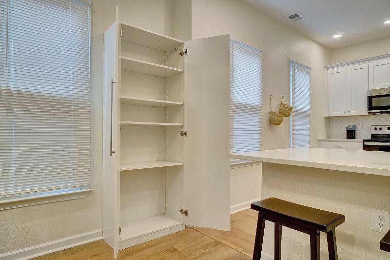 Furnished Finder property 552565_1 photo 12